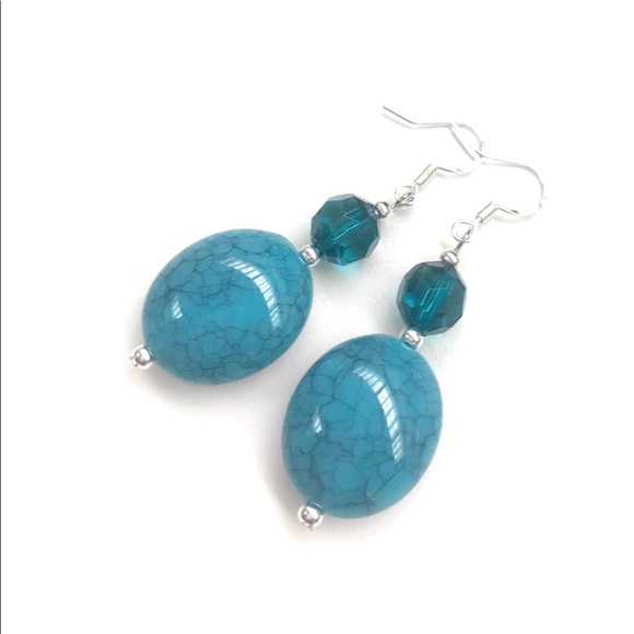 Blue and Silver Dangle Beaded Earrings - Picture 4 of 4